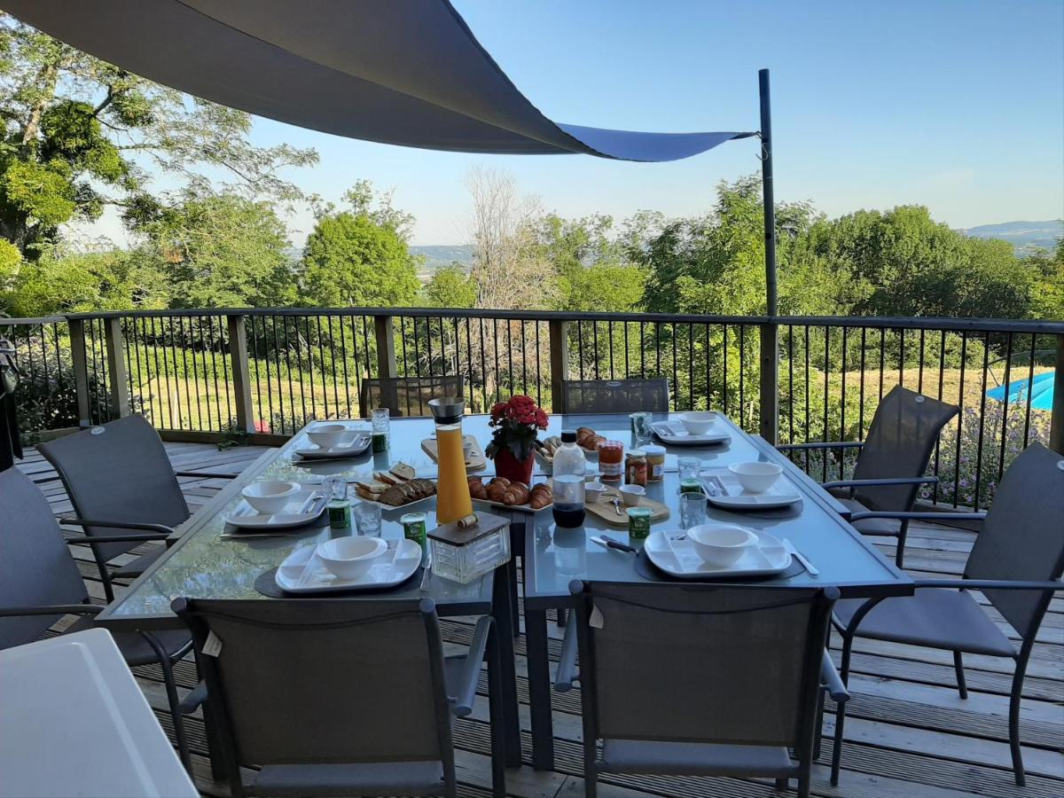 Bed and Breakfast Le Grand Noyer Ambronay Esterno foto