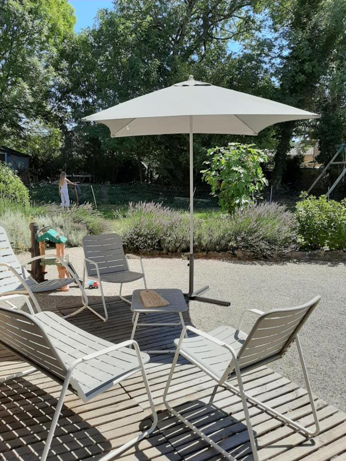 Bed and Breakfast Le Grand Noyer Ambronay Esterno foto