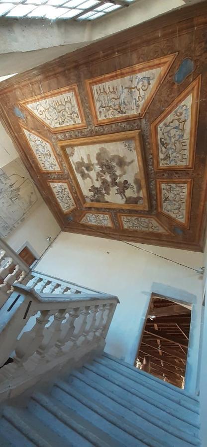 Bed and Breakfast Le Grand Noyer Ambronay Esterno foto
