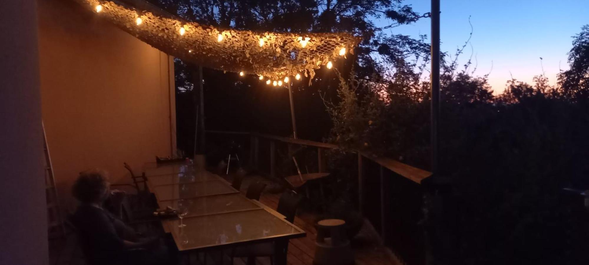 Bed and Breakfast Le Grand Noyer Ambronay Esterno foto